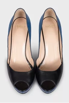 Blue leather platform shoes