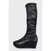 Leather platform boots without fastening
