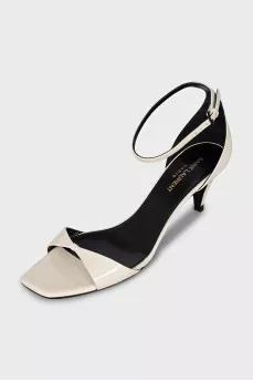 Босоножки из кожи на каблуке kitten heel
