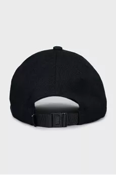 Men's cap with a branded patch