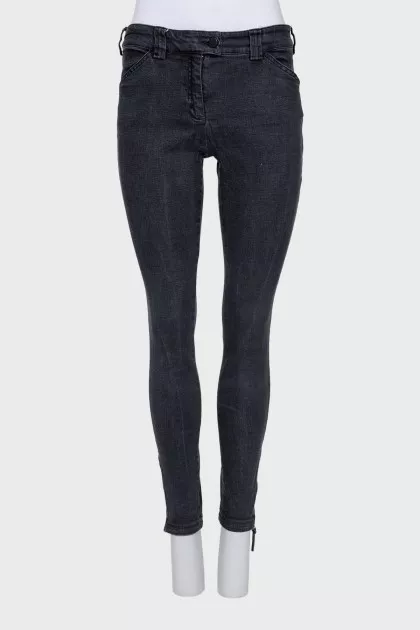 Mid-rise grey skinny jeans