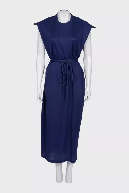 Blue ribbed dress with belt