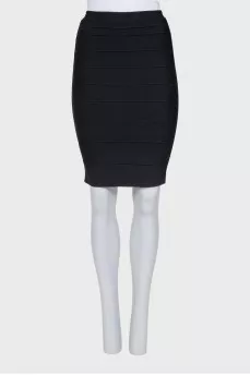 Fitted skirt with side zipper