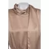 Satin dress with tie at the neck