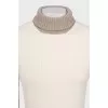 Knitted turtleneck with contrasting elements