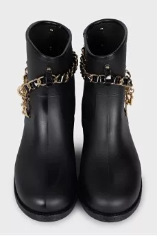 Rubber boots with hangers
