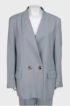 Gray suit with straight trousers