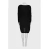 Loose-fitting wool dress