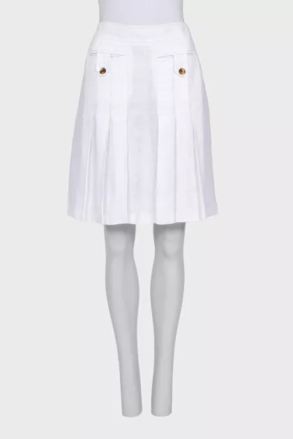 Large pleated skirt with buttons