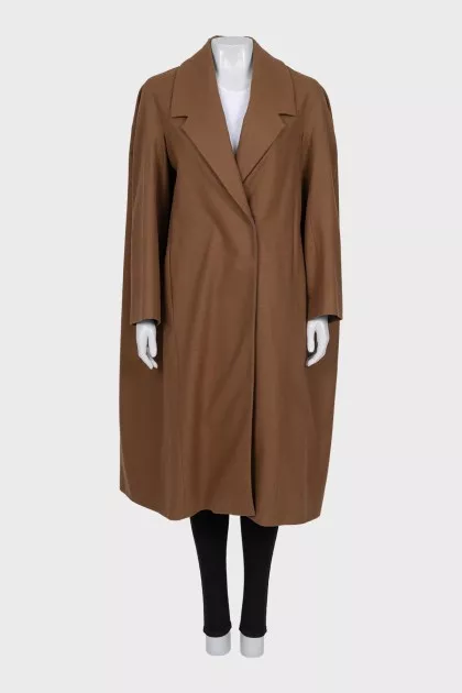 Brown wool coat with buttons