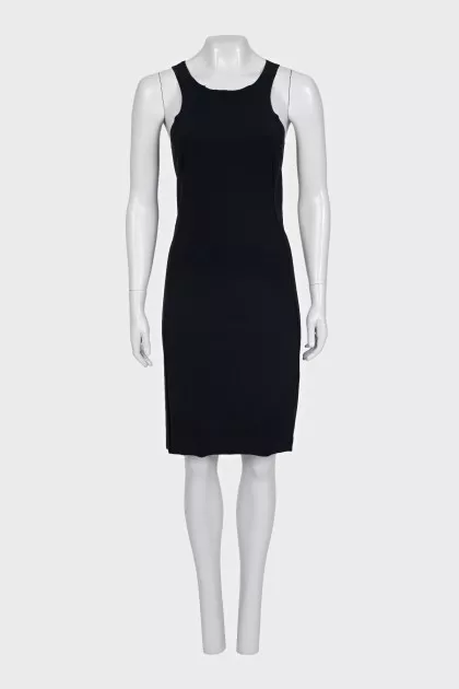 Black fitted sleeveless dress