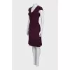 Fitted dress with short sleeves