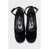 Vintage velvet shoes