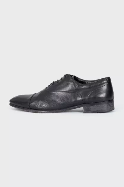 Men's black leather lace-up shoes