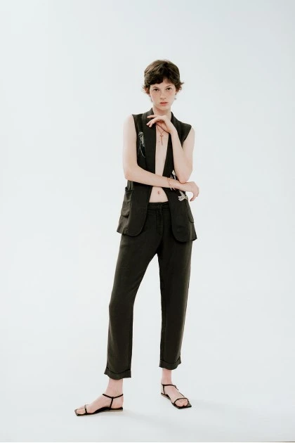 Pants and vest suit with stork appliqué