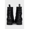 Textured leather boots with elastic bands