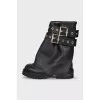 Leather boots with a patch