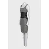 Fitted dress with a printed pattern and lace trim