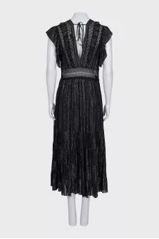 Black dress with a lace belt