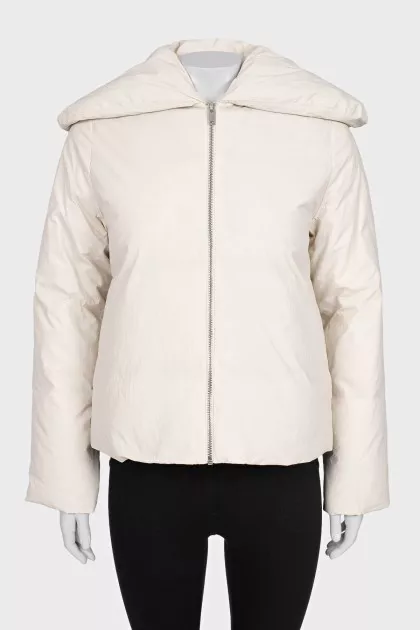 Short straight cut down jacket