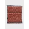 Knitted cashmere scarf with tag