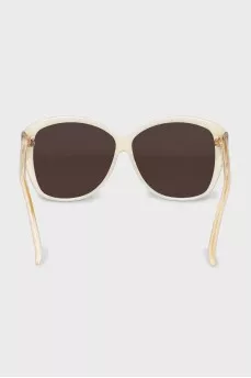 Wide-frame sunglasses