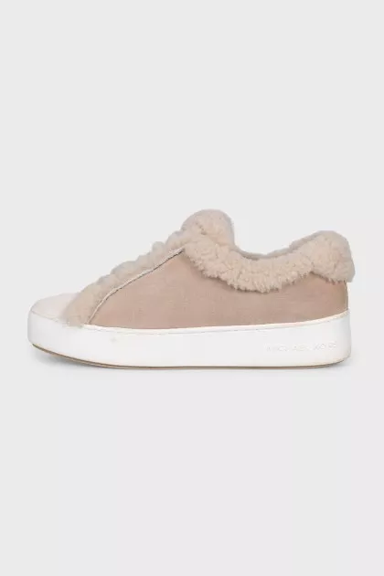 Suede sneakers with fur trim