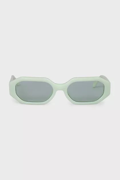 Green sunglasses with green tint