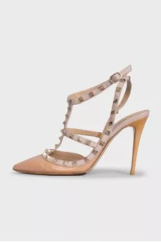 Лаковые босоножки Rockstud