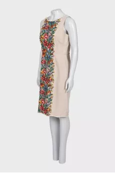 Fitted dress with floral print