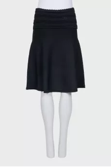 Skirt with lace belt