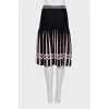 Elasticated skirt with a contrasting pattern