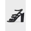Leather heeled sandals decorated with beads