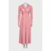 Fitted dress with a cutout back