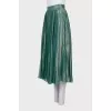 Pleated skirt with tag