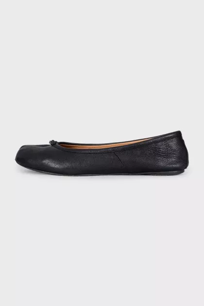 Tabi leather ballet flats