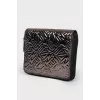 Walnie wallet silver on a zipper