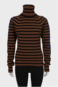 Striped turtleneck with embroidery