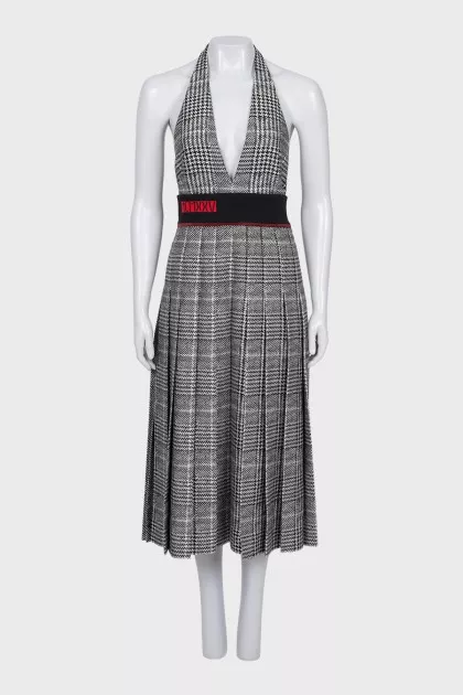 Woolen sundress with open shoulders