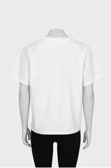 White straight-cut T-shirt