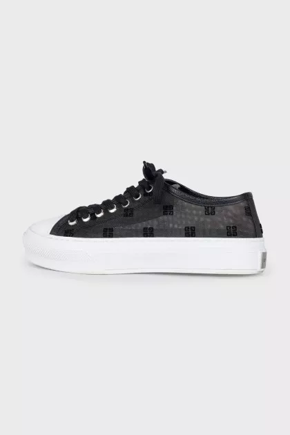 Mesh sneakers with white toes