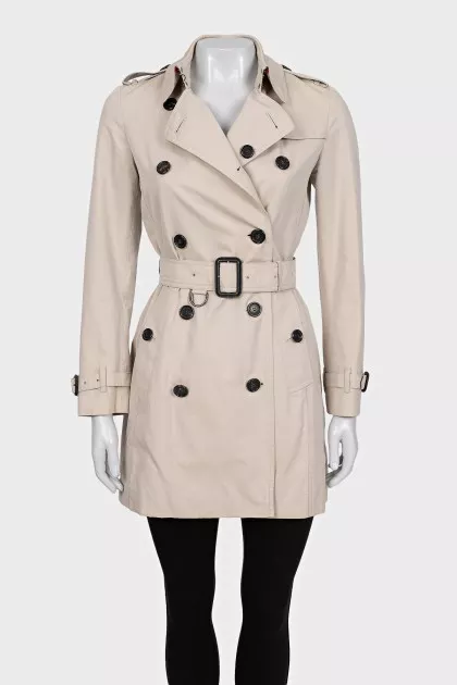 Beige cropped trench coat with belt