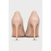 Pointed-toe high heels