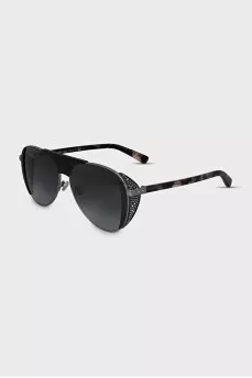 Black sunglasses with animal print