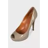 Patent leather grey shoes