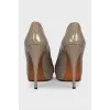 Patent leather grey shoes