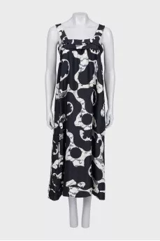 Silk dress with loose fit and straps