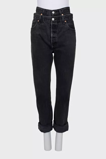 Black jeans with double belt