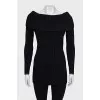 Fitted off-the-shoulder jumper