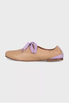 Leather brogues with contrast lacing